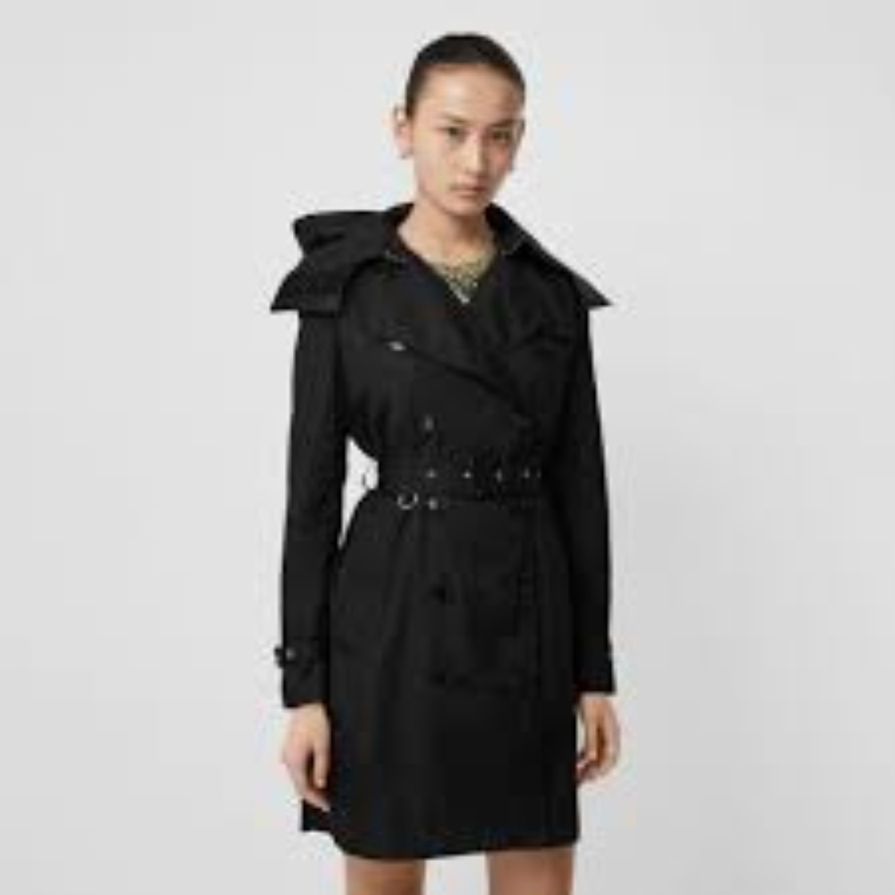 AUTHENTIC Burberry Detachable Hood Trench Coat Petite Adult